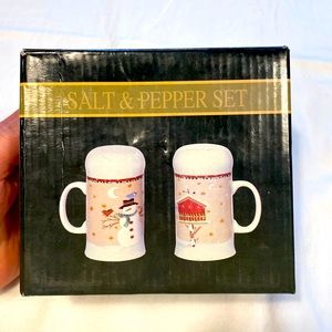 Christmas New Salt And Pepper Shaker Set